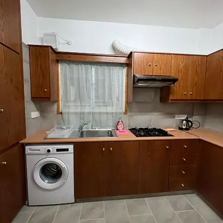 Joanna Court Hostal *