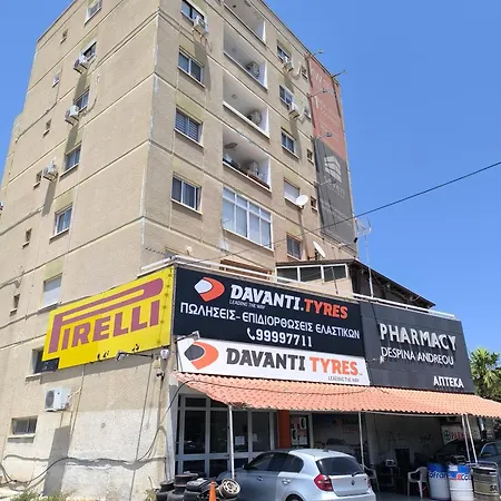 Joanna Court Hostel Λάρνακα