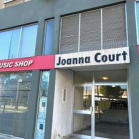 Joanna Court Hostel Larnaca